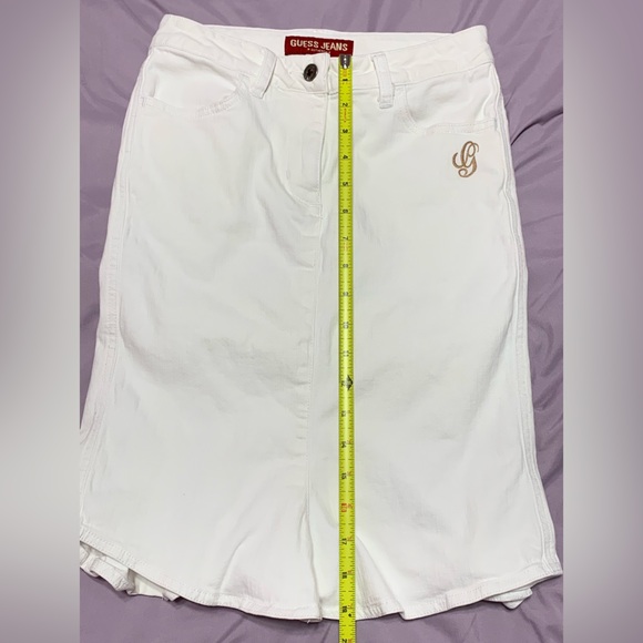 VTG Guess White Denim Skirt With Flared Mermaid-Style Bottom size 24 - Picture 3 of 10